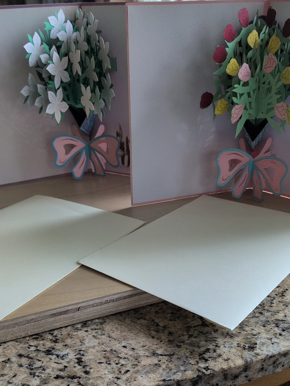 Pop-Up Floral Bouquet 2 Greeting Cards - Vintage With Envelopes